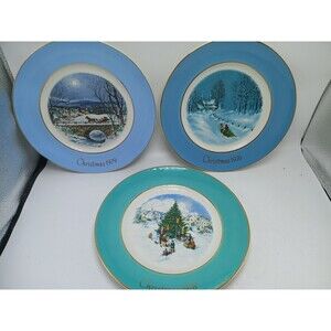 Lot Of 3 Avon Collectible Plates Cheistmas 76 78 79 9" Plates Enoch Wedgewood Uk